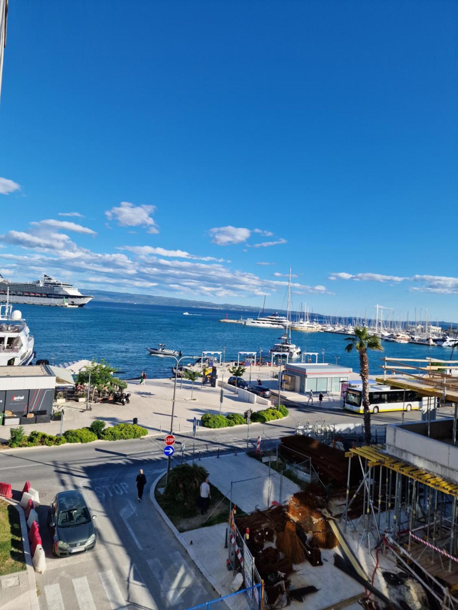Marinaview City Center